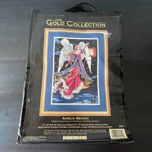 Dimensions Gold Collection ANGELIC BEACON 2449 Needlepoint Kit 1996